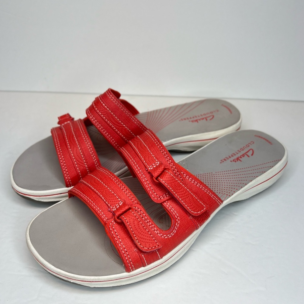 Clarks Cloudsteppers Women's Breeze Piper Slides 28240 Sz 9M Grenadine Worn 1x